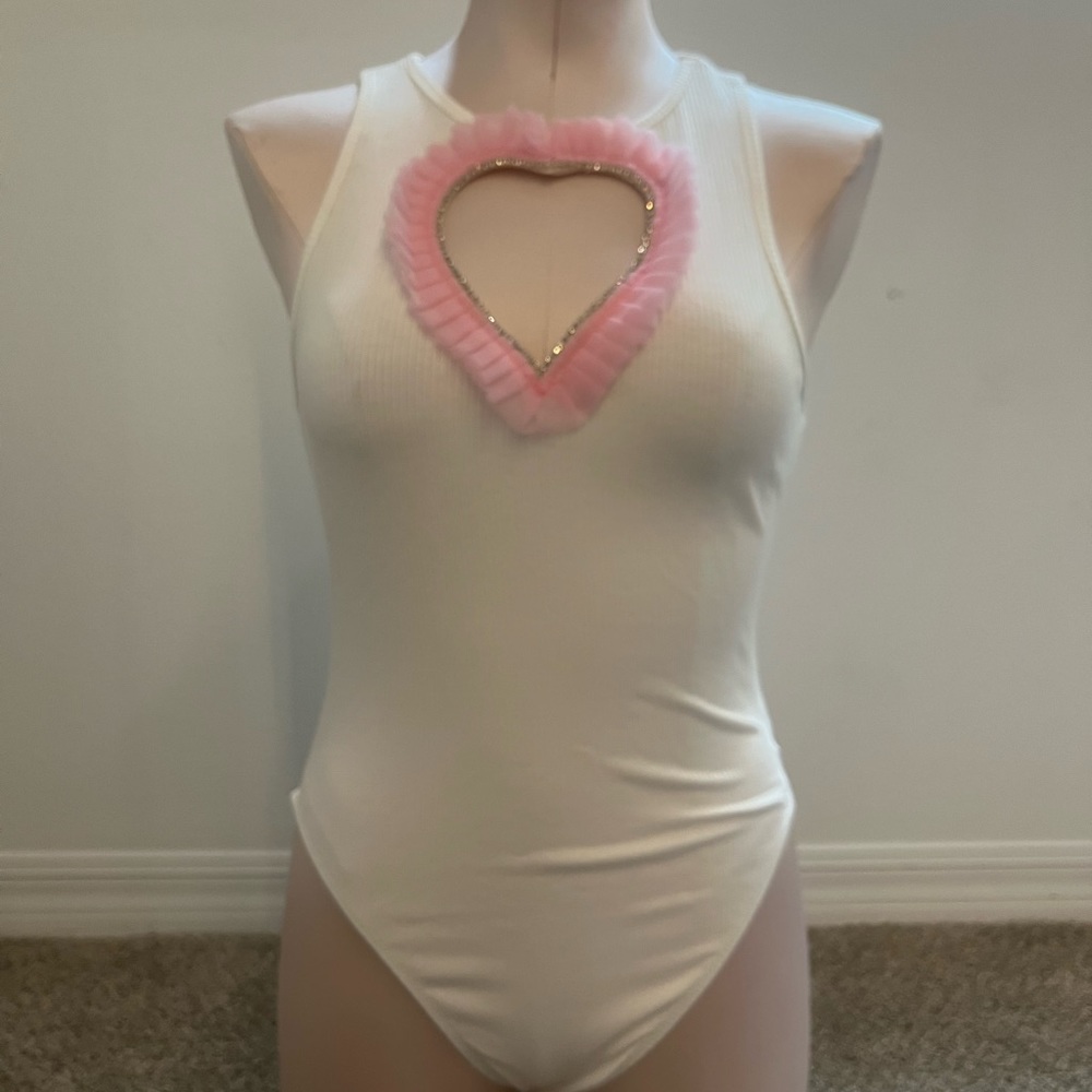 Heart one piece